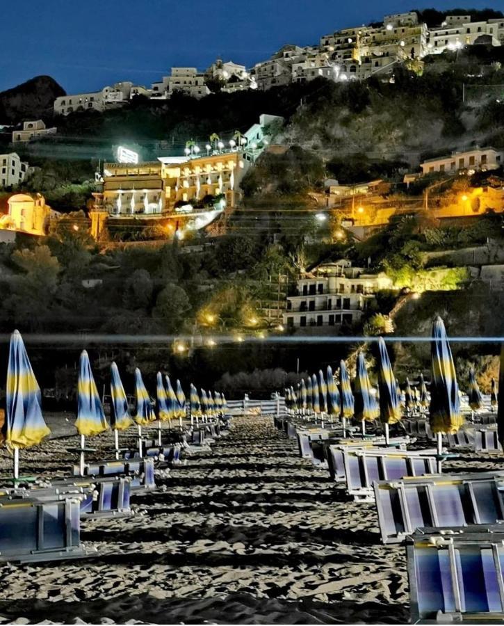 Aretusa Resort Amalfi Coast Vietri Buitenkant foto